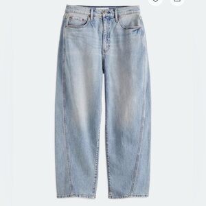 EUC Daze Denim Westward Barrel Leg Jean